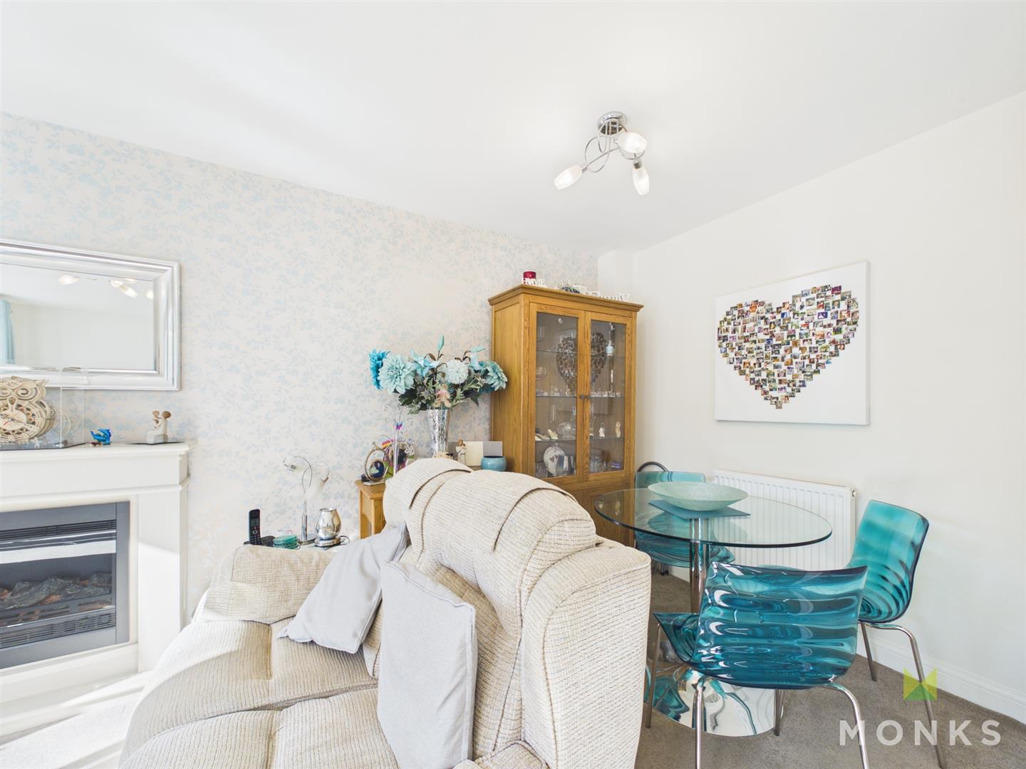 30 Holgate Drive, Shrewsbury, SY1 4TD For Sale